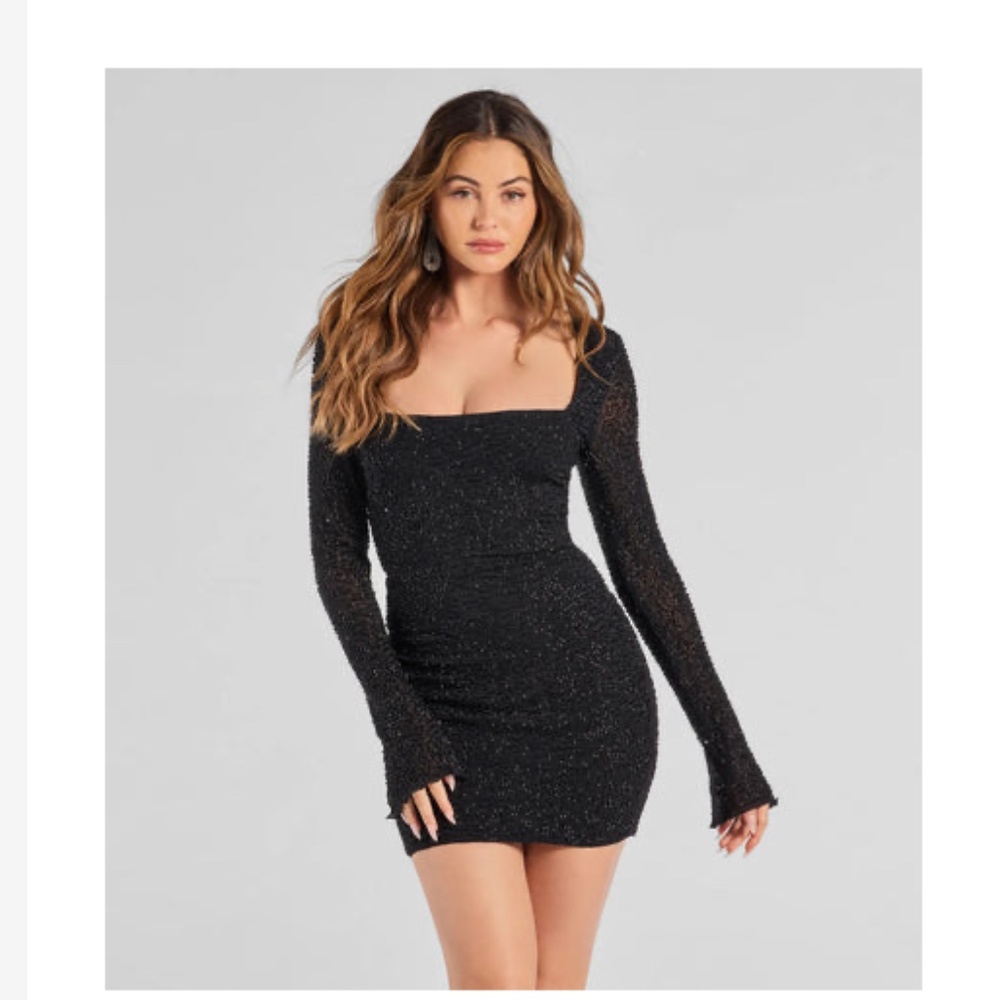 Black beaded Windsor dress size medium. NWT